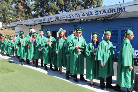 Saddleback High School Graduation 2017 – Orange County Register