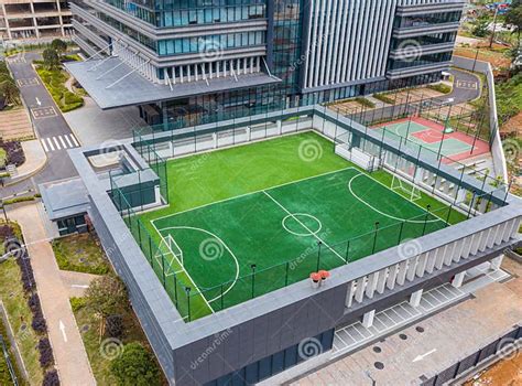 Rooftop Sportsfield 的图像结果