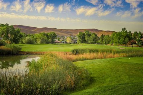 Course Overview - Red Hawk Golf and Resort