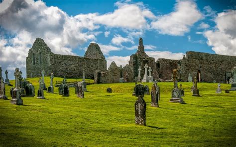 Clonmacnoise Monastery Wallpaper and Background Image | 1680x1050 | ID ...