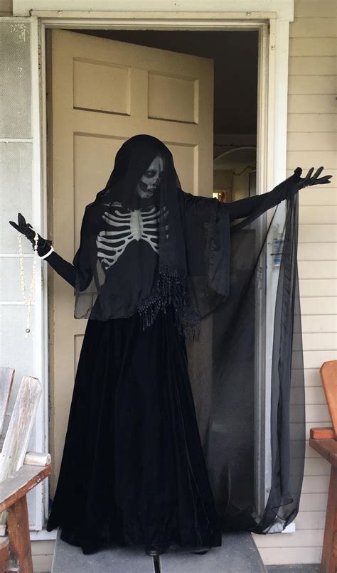 harrow cosplay on reddit by AraneaTheEczema | Halloween outfits, Scary ...