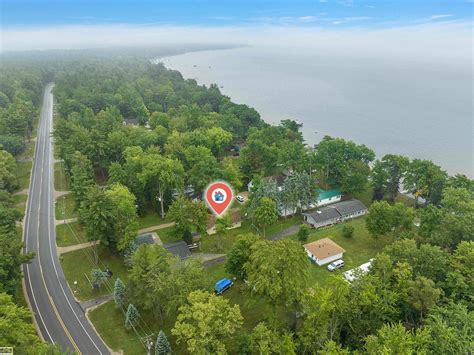 6789 E Houghton Lake Dr, Houghton Lake, MI 48629 | Zillow