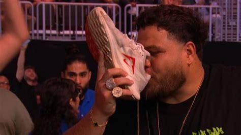 Tai Tuivasa does his famous shoey on camera - ESPN Video