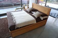 di letto matrimoniale letto matrimoniale artigianale con sei cassetti honey di letto matrimoniale letto matrimoniale artigianale con sei cassetti honey
