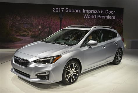 2017 Subaru Impreza preview