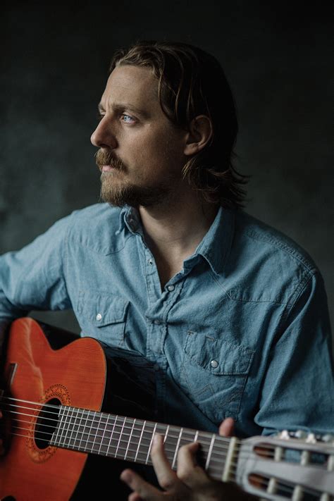 Sturgill Simpson: Country Philosopher – Garden & Gun
