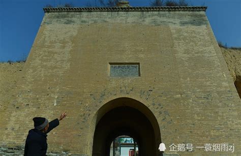 绛县横水镇有个建于明清时期的土围子