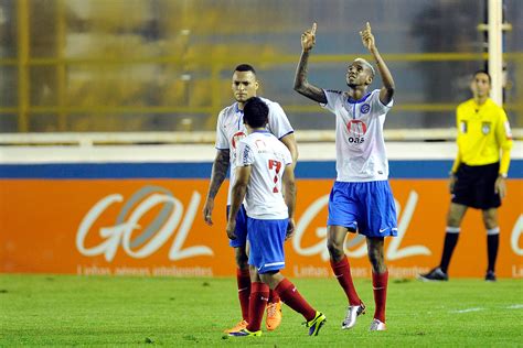 Tiago supera Anderson Talisca, faz história e vira maior venda da base ...