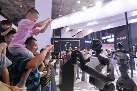 Robot China 的图像结果