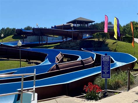 Flume Slides - Point Mallard Park