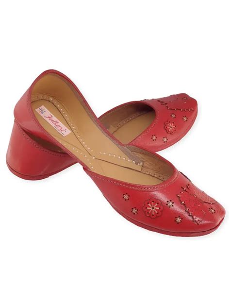 Fulkari red gold 3d butterfly gold zarriwork Pure Soft Leather Jutti ...