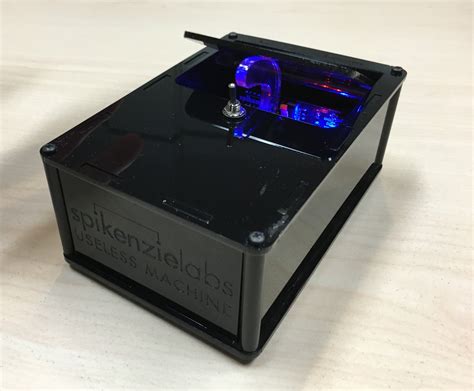 Useless Machine 的图像结果