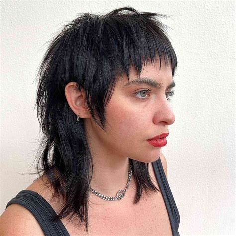 25 coolest wolf cut mullets women are getting in 2023 – Artofit