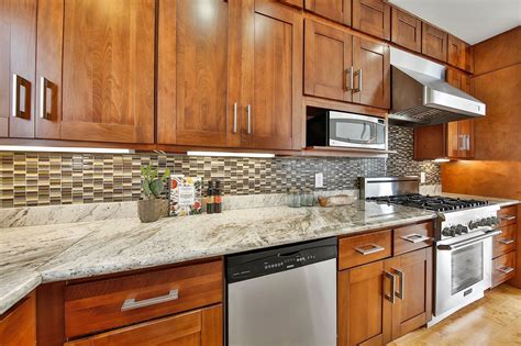 Kitchen Counters And Backsplash: An Overview - Kitchen Ideas