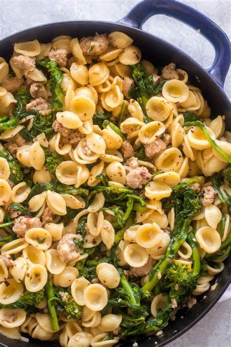 Orecchiette with Turkey Sausage and Broccoli Rabe | Easy pasta dishes ...