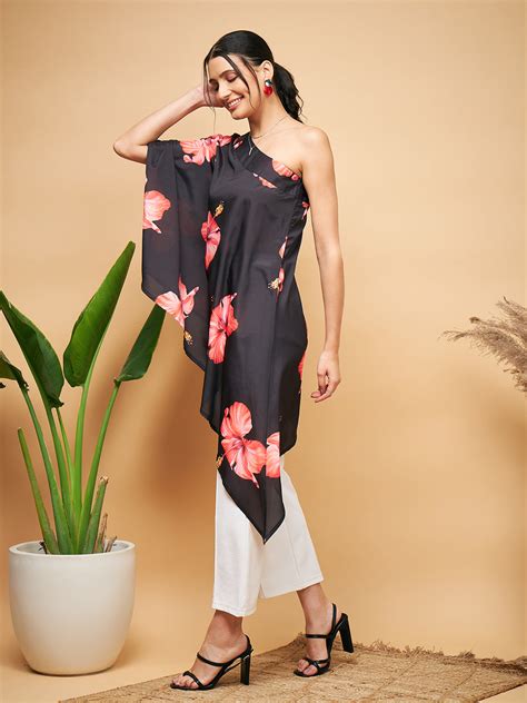 Black Red Big Flower One Shoulder Kurta
