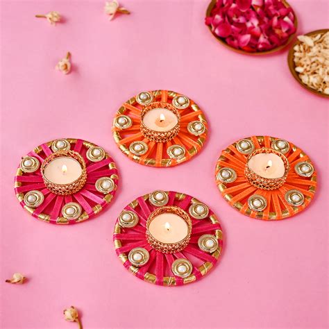Round Tea-Light Holders with Pearls Set of 4 – DecorTwist