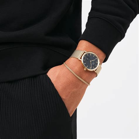 How to Style Men's Bracelets with a Watch