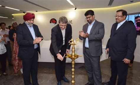 Red Hat India, Red Hat Open Source Solution, Red Hat Softwares, Red Hat ...