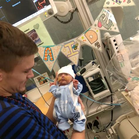 Baby Born At 30 Weeks Survival Rate