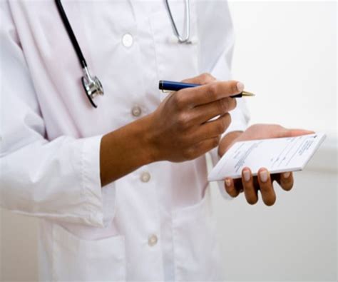 Docs Order Too Many Tests, Meds: Patients | Newsmax.com