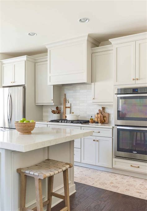 9 Best Gray Paint Colors for Kitchen Cabinets (2026)
