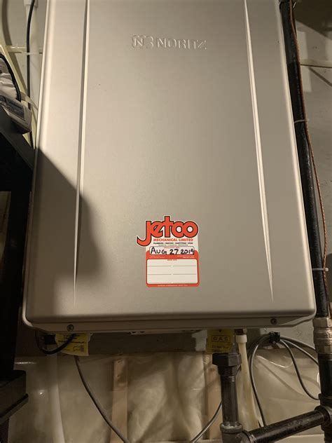 Does anyone know why my tankless water heater is leaking? : r/Plumbing