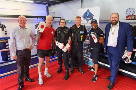 Boxing Futures Logo 的图像结果