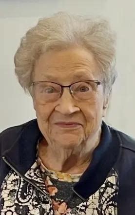 Barbara Schlitzer Obituary (2025) - Dubuque, IA - Egelhof, Siegert ...