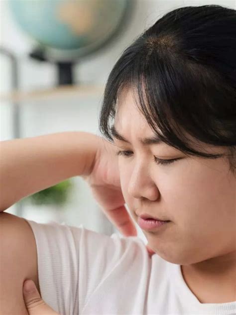 8 workouts to get rid of arm fat fast | Times of India