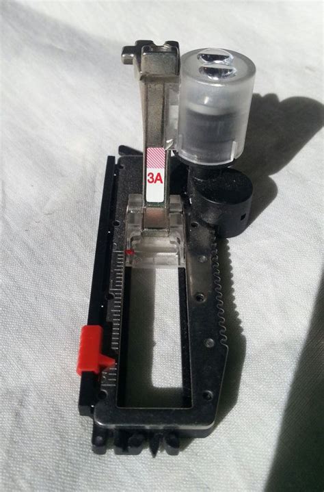 Bernina Buttonhole Tutorial 的图像结果