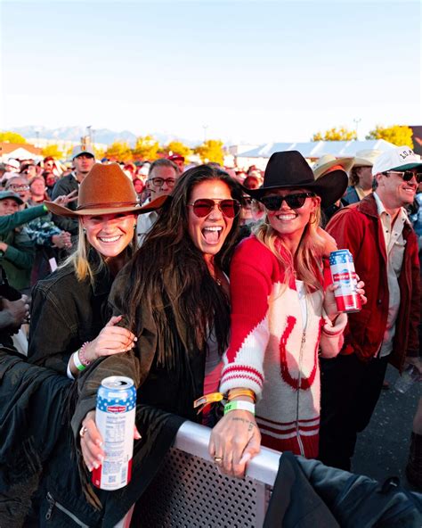 Redwest Country Music Festival - Euro Travelo