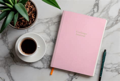 Why you should write a short journal entry every day – Sunshine Club