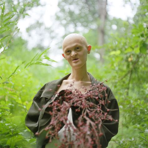 Melanie Gaydos Model / New York Photographer - parenthesisphotography.com