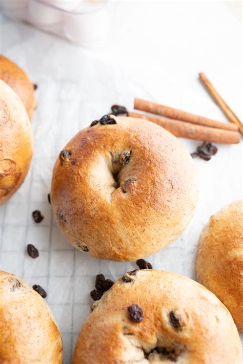 Cinnamon Raisin Bagels - Cooking With Karli