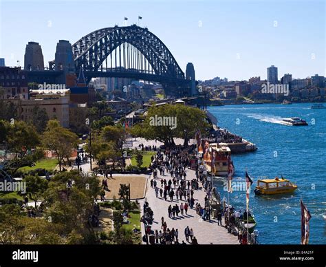 Sydney quay hi-res stock photography and images - Alamy