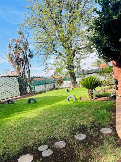 Sunset Hideaway - Cottages for Rent in Pretoria, Gauteng, South Africa ...