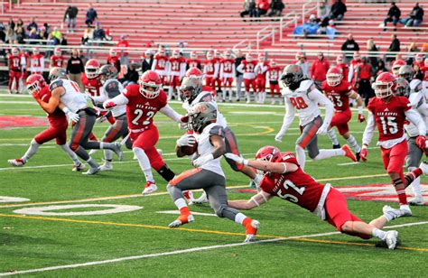 Montclair State Football Gets Decisive Win vs. William Paterson - The ...