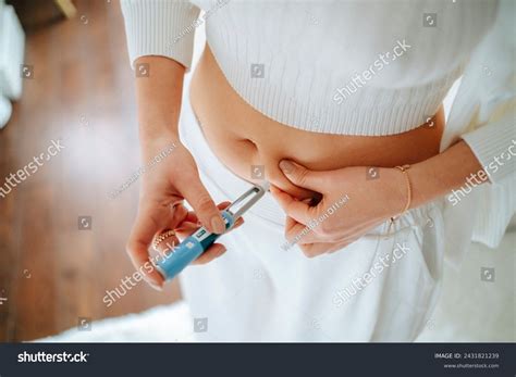 Injecting Insulin 的图像结果