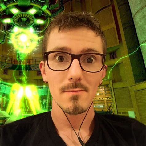 Linus Tech Tips Blind 的图像结果