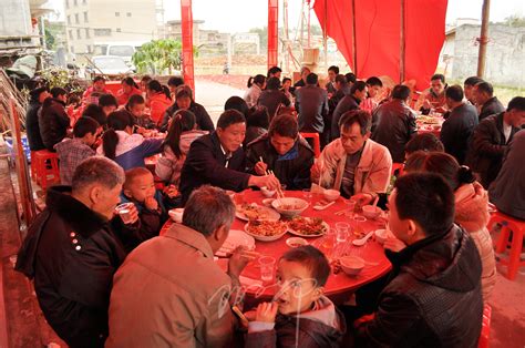 广东河源农村结婚喜宴：正宗客家菜流水席，流口水