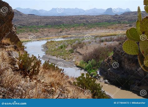 Rio Grande River Valley in Big Bend National Park Stock Photo - Image ...