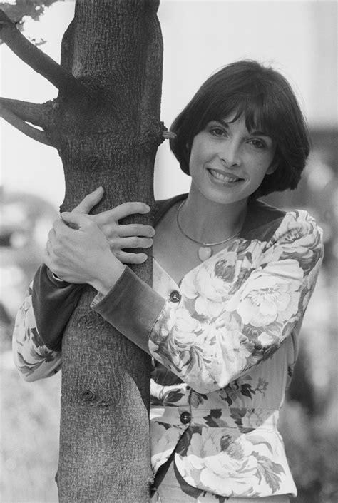 Talia Shire Net Worth - Wiki, Age, Weight and Height, Relationships ...