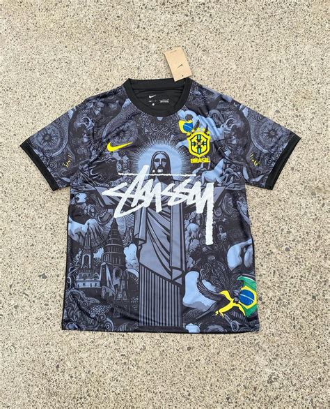 Stüssy x Brasil 2024 - Elite Football