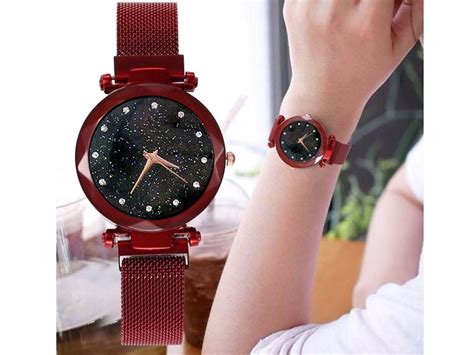 Magnetic Strap Ladies Watch - Red Price in Pakistan (M013043) - 2020-2021 Prices & Reviews
