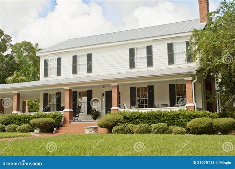 American Style Home stock photo. Image of steps, landscaped - 21070118