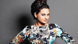 Sonakshi Sinha Vinyl Poster Paper Print - Personalities posters in ...