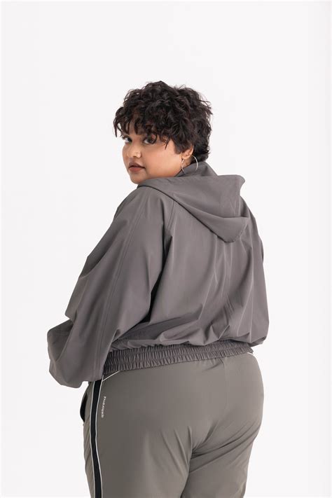 The RetroFit Jacket : Amber – Spirit Animal