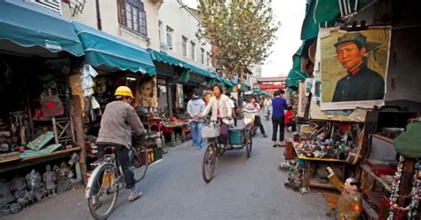 China Travel Guides: Shops