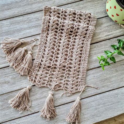 Crochet Table Runner Free Instructions 的图像结果